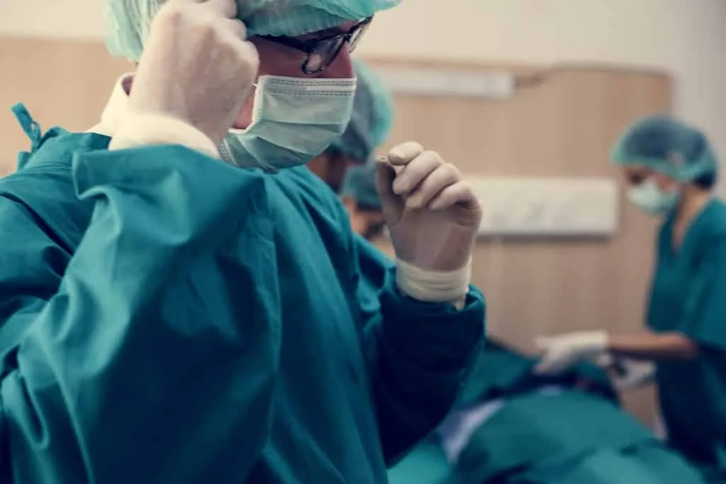 Em quais procedimentos a cirurgia robótica pode ser utilizada?