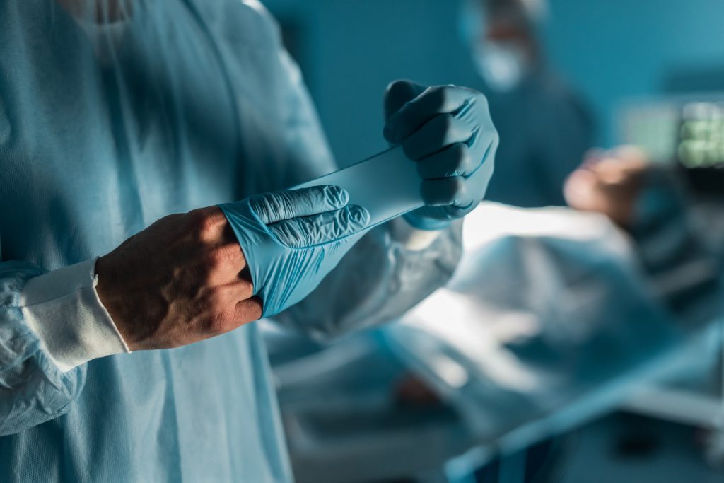 Pandemia adia cirurgias robóticas de pacientes com câncer